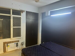 Room in 2 BHK Builder Floor at Sector 1 Greater Noida – for Rent
