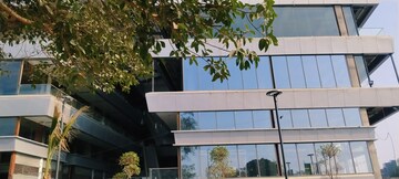  Shop – Exterior View View at SKA Arcadia, Wave City - for Sale