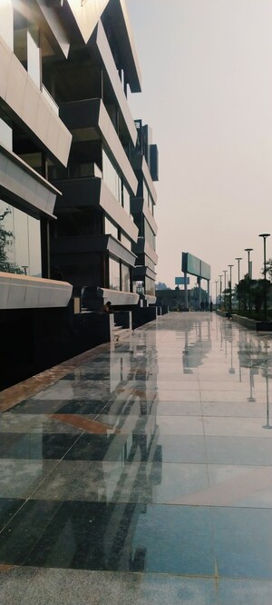  Shop – Exterior View View at SKA Arcadia, Wave City - for Sale