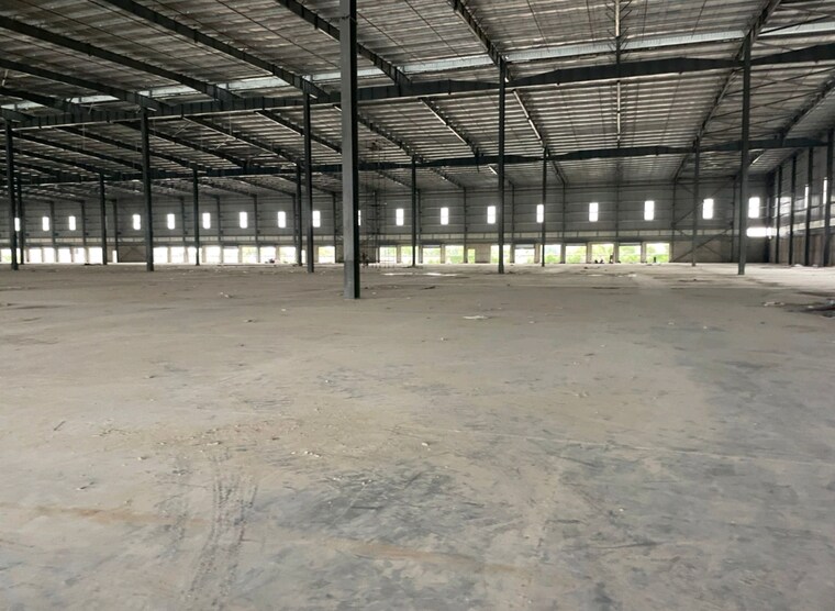  Parking, tatisilwai Commercial Warehouse 100000 Sq.Ft. In Tatisilwai Ranchi 9542029