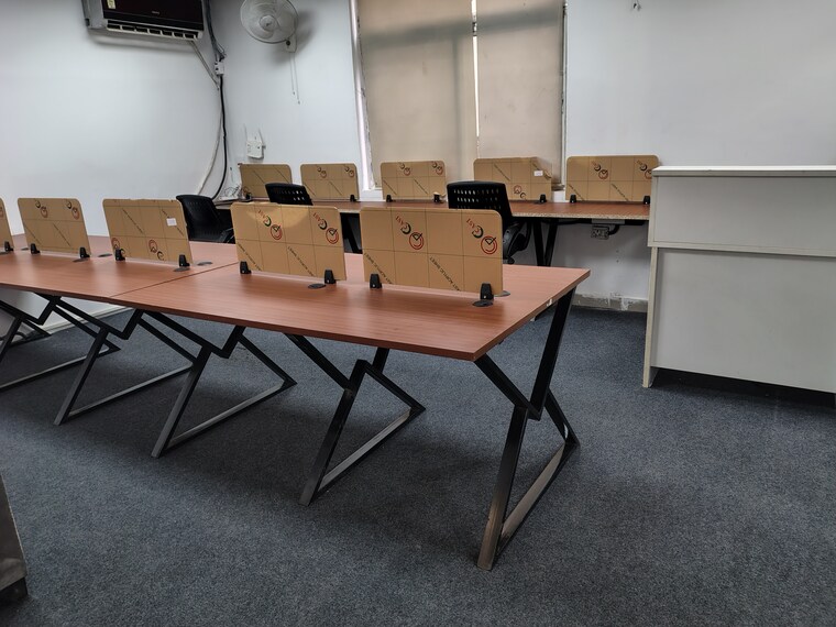 Team Area, sector 4 Commercial Office Space in IT/SEZ 1000 Sq.Ft. In Sector 4 Noida 9542040