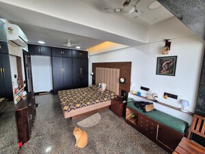 Room in 4 BHK Apartment at Makhdoom Sea Palace, Mahim – for Sale