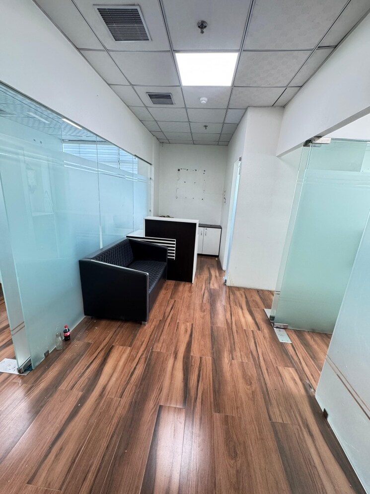 Team Area, sector 74 Commercial Office Space 800 Sq.Ft. In Sector 74 Mohali 9542148