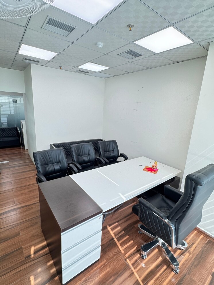 Team Area, sector 74 Commercial Office Space 800 Sq.Ft. In Sector 74 Mohali 9542148