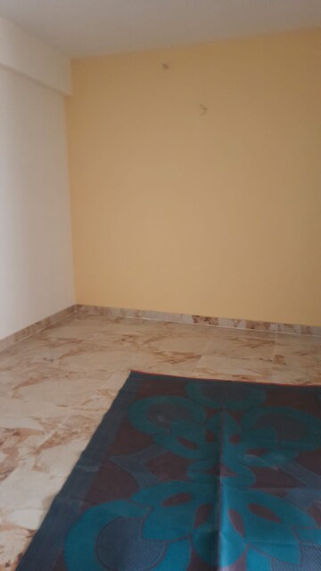 Room in 2 BHK Apartment at SKA Metro Ville, Eta Ii Greater Noida – for Sale