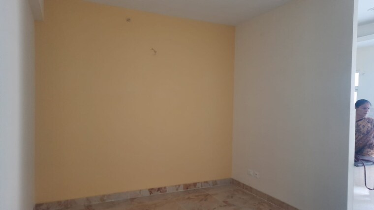 Room, ska-metro-ville 2 Bedroom 920 Sq.Ft. Apartment In Eta Ii Greater Noida Greater Noida 9542195