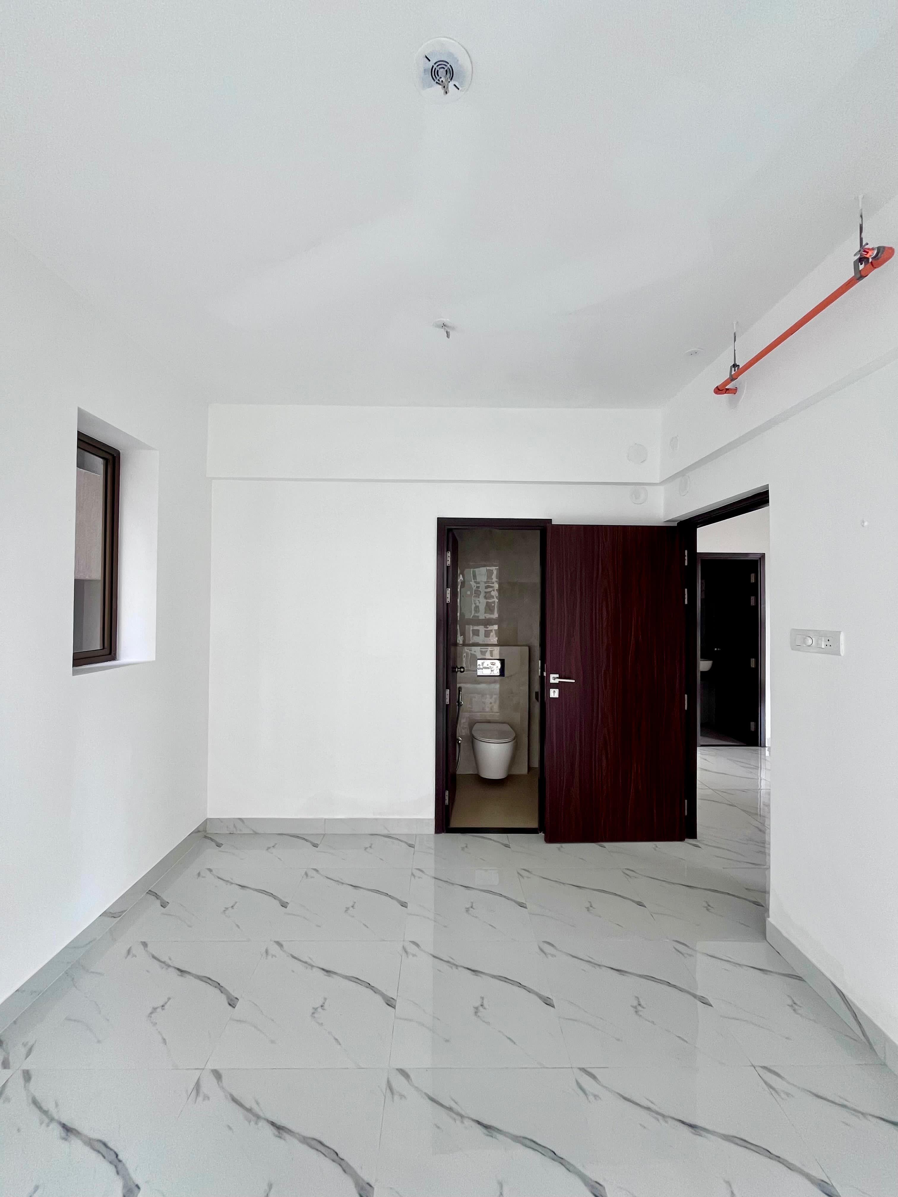 1 BHK + Pooja Room Apartment For Sale in Raymond Ten X Habitat