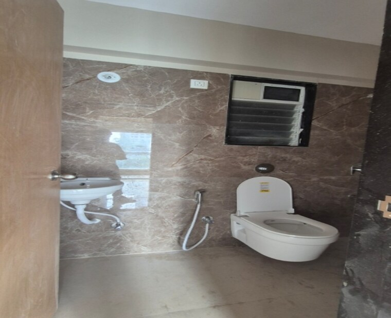 Bathroom, borivali east 1 Bedroom 317 Sq.Ft. Apartment In Borivali East Mumbai 9542250
