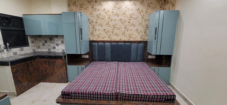 Bedroom, dlf-city-phase-iii 1 RK 510 Sq.Ft. Builder Floor In Sector 24 Gurgaon 9542215