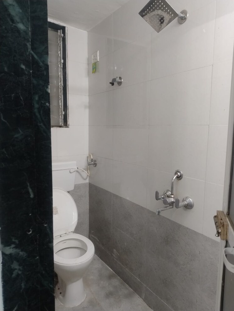 Bathroom, parwani-jai-vilas 1 Bedroom 360 Sq.Ft. Apartment In Bapu Nagar Jaipur 9542203