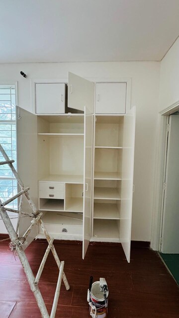 Bathroom in 2.5 BHK Apartment at Parwani Jai Vilas, Bapu Nagar – for Rent