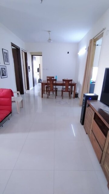 2.5 BHK Apartment For Sale in Rustomjee Elanza, Malad West