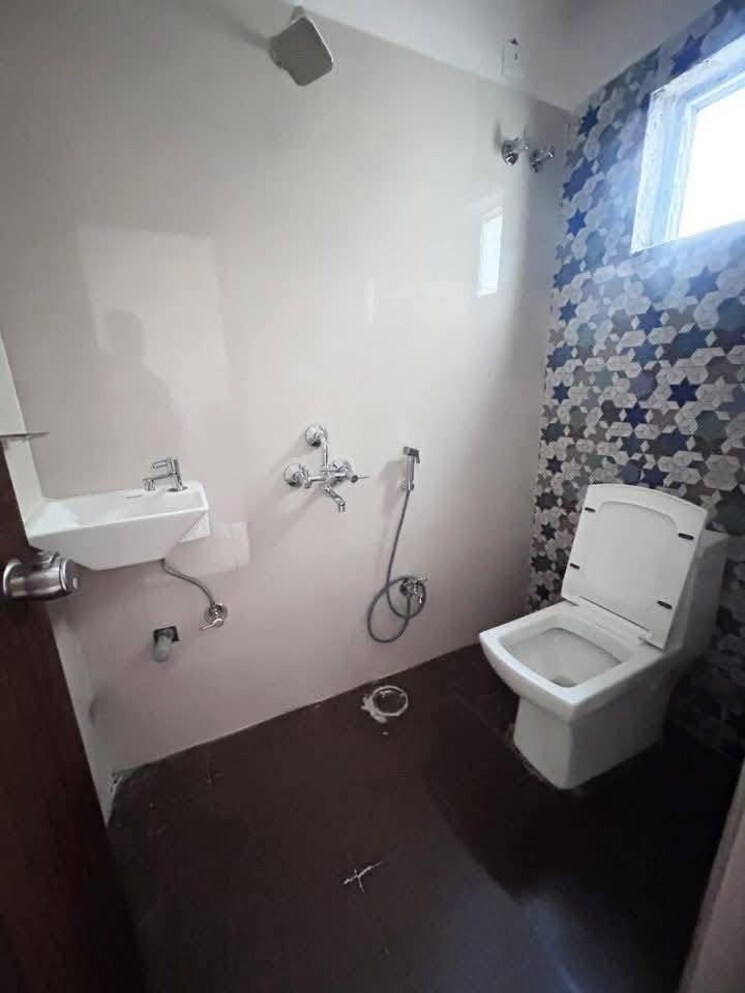 Bathroom, kondapur 1 Bedroom 756 Sq.Ft. Apartment In Kondapur Hyderabad 9542341