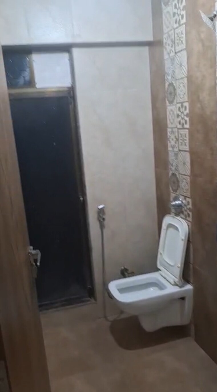 Bathroom, jb-shine 1 Bedroom 546 Sq.Ft. Apartment In Chembur Mumbai 9542356