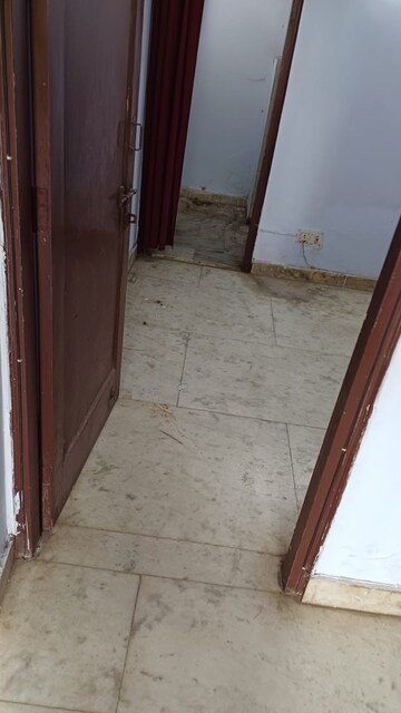 Balcony in 2 BHK Builder Floor at Laxmi Nagar – for Rent