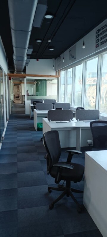  Office Space For Sale in Pinnacle Corporate Park, Santacruz East