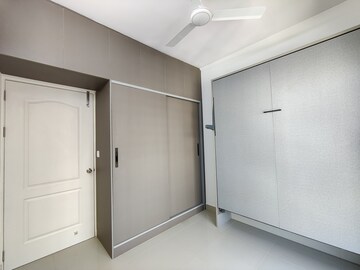 Room in 2 BHK Apartment at Brigade El Dorado, Bagaluru – for Rent