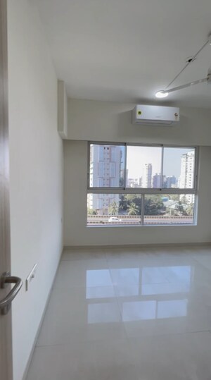 Bedroom in 2.5 BHK Apartment at Wadhwa Dukes Horizon, Chembur – for Sale