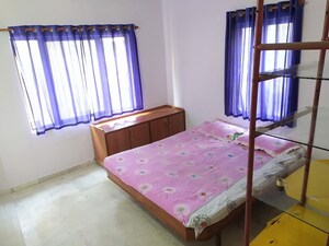 2 BHK Apartment For Rent in New Cg Road