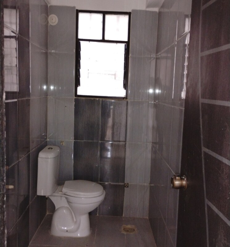 Bathroom, hadapsar 2 Bedroom 900 Sq.Ft. Apartment In Hadapsar Pune 9542500