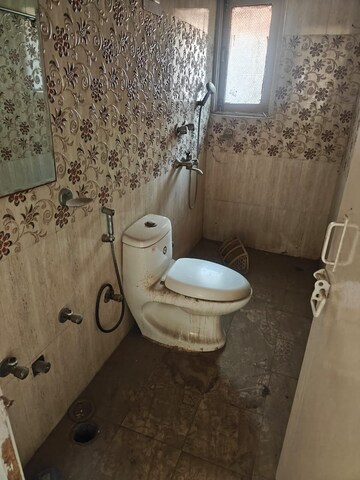 Bathroom in 2 BHK Apartment at Patparganj – for Rent