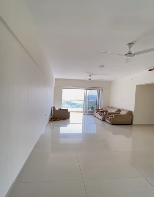 3 BHK 1560 Sq.Ft. Apartment in Wadhwa Dukes Horizon