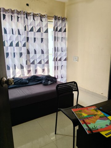 Bedroom in 1 BHK Apartment at Lotus Lotus Link Square, Malad West – for Rent