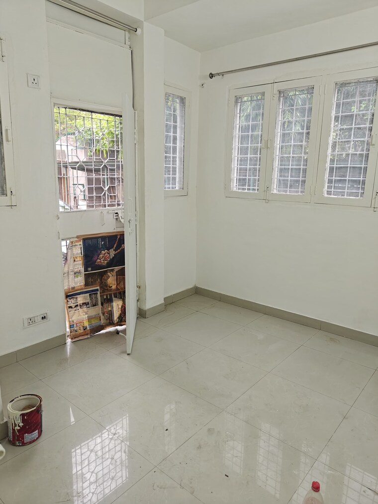 Room, panchmahal-apartments 3 Bedroom 1266 Sq.Ft. Apartment In Ip Extension Delhi 9542575