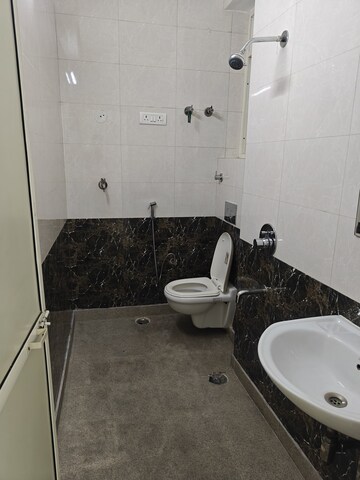 Bathroom in 3 BHK Apartment at Panchmahal Apartments, Ip Extension – for Rent