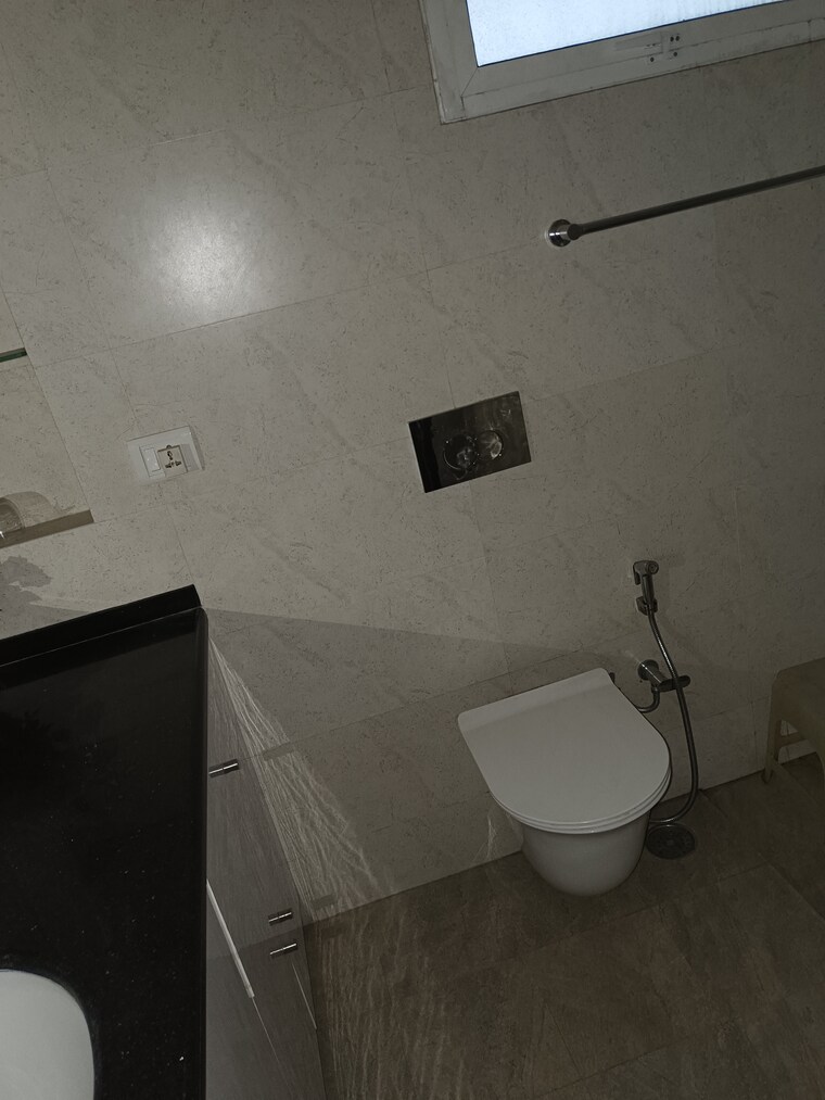 Bathroom, shalimar-nest 4 Bedroom 2400 Sq.Ft. Apartment In Vasant Kunj Delhi 9542577