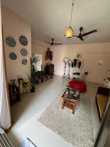 Living Room in  Pg at Andheri West – for Rent