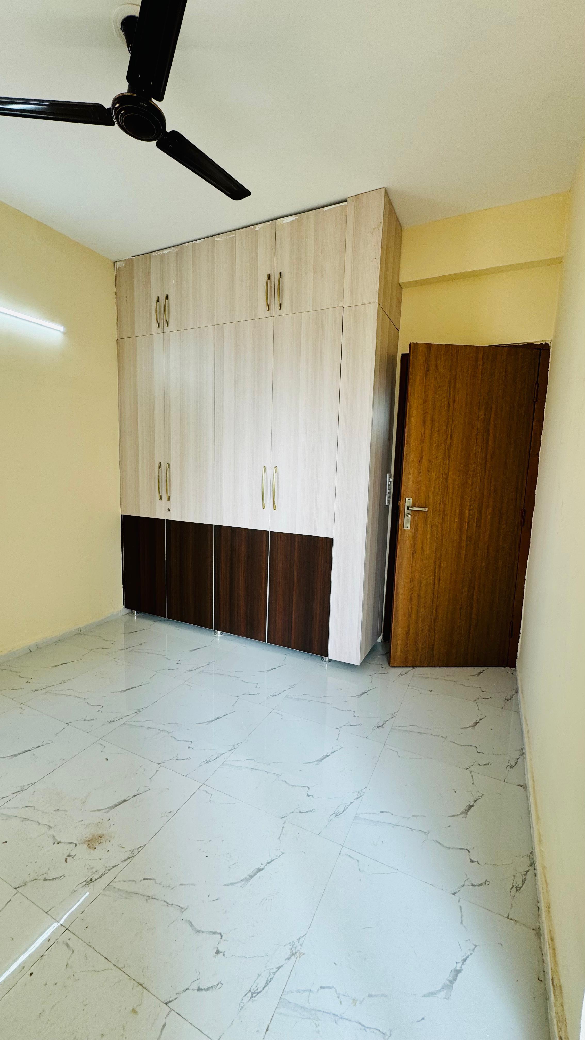3 BHK + Study Room 1250 Sq.Ft. Apartment in Pivotal Paradise