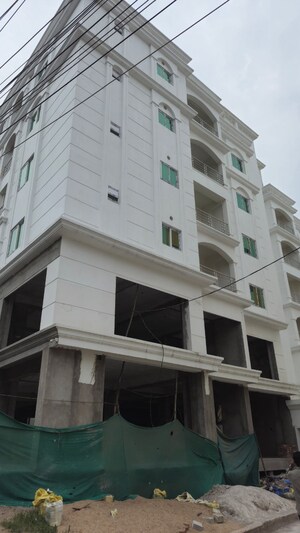  Showroom – Exterior View View at Alkapoor - for Rent