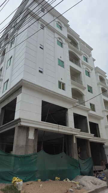  Showroom – Exterior View View at Alkapoor - for Rent