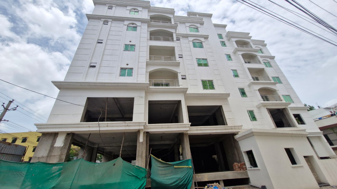 Showroom For Rent in Mavin