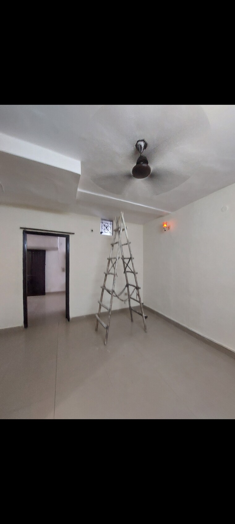 Room, aadharshila-apartment 1 Bedroom 400 Sq.Ft. Apartment In Sarita Vihar Delhi 9542866