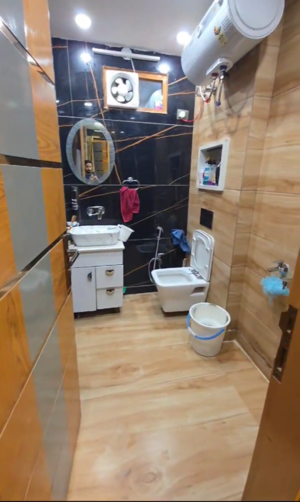 Furnished Amenities in 2 BHK Builder Floor at Uttam Nagar – for Rent