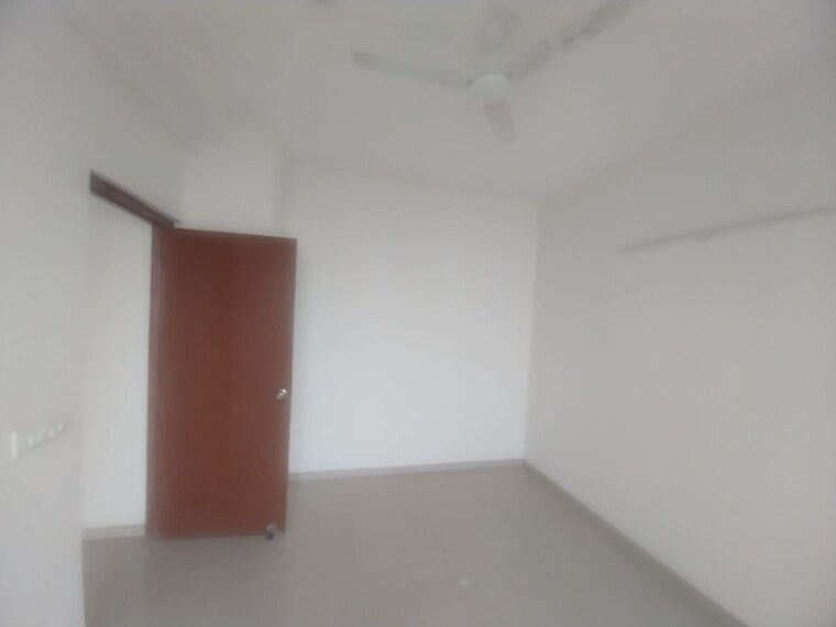 Room, sector 57 3 Bedroom 3230 Sq.Ft. Builder Floor In Sector 57 Gurgaon 9542859