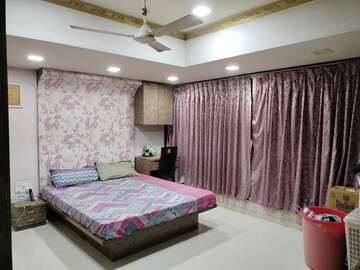Bedroom in 3 BHK Apartment at Sterling Apartments Kalina, Santacruz East – for Rent