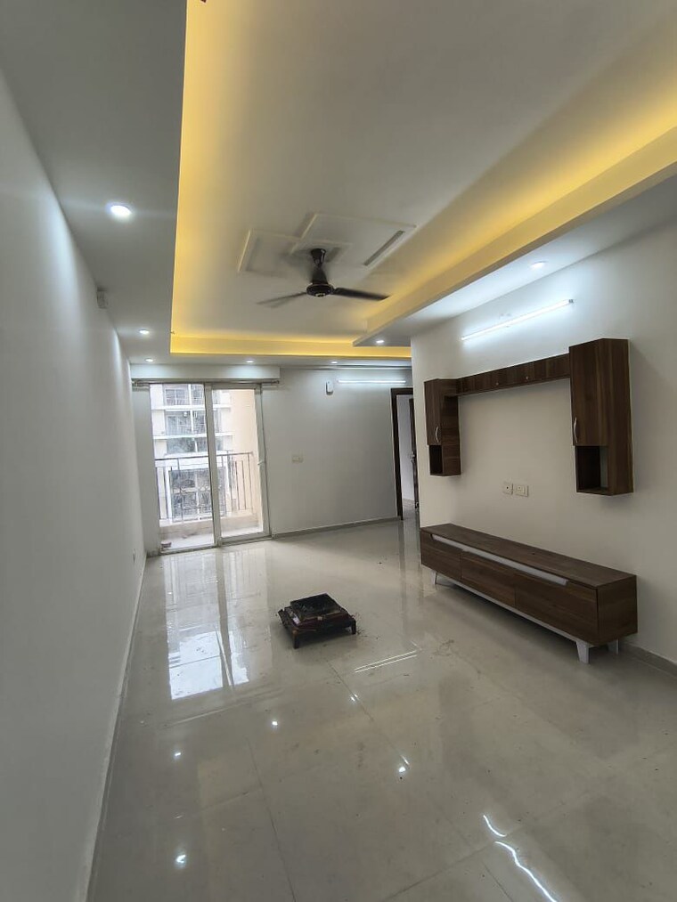 Room, signature-the-millennia-3 2 Bedroom 687 Sq.Ft. Apartment In Sector 37d Gurgaon 9542993