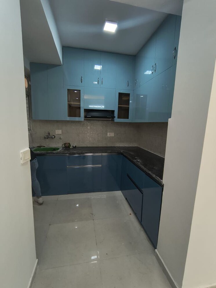 Kitchen, signature-the-millennia-3 2 Bedroom 687 Sq.Ft. Apartment In Sector 37d Gurgaon 9542993