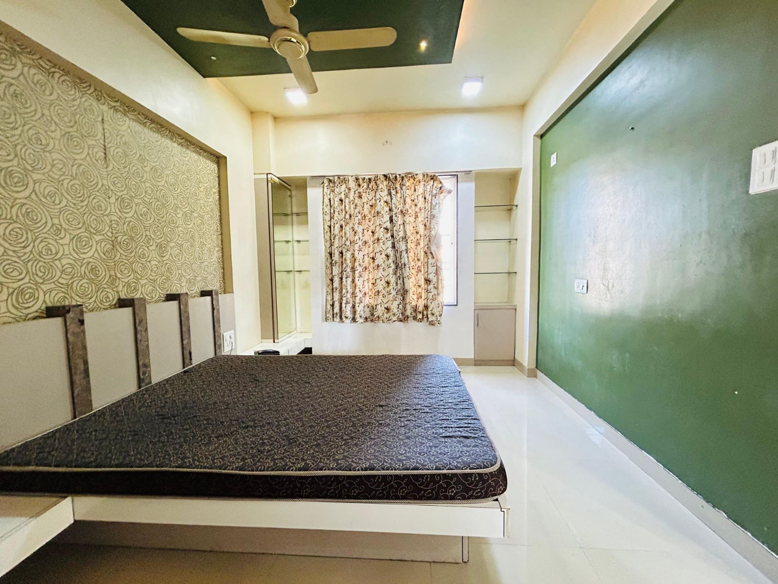 2 BHK 1100 Sq.Ft. Apartment in Suncity Apartment