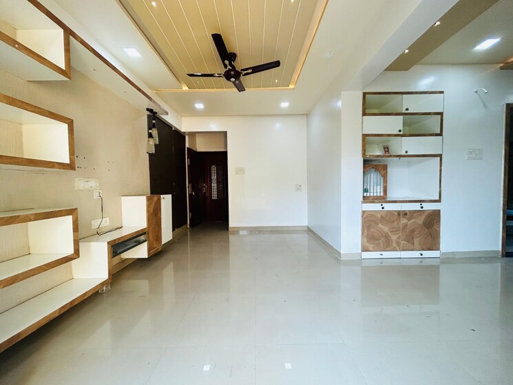 Room, suncity-apartment 2 Bedroom 1100 Sq.Ft. Apartment In Anand Nagar Pune 9542988