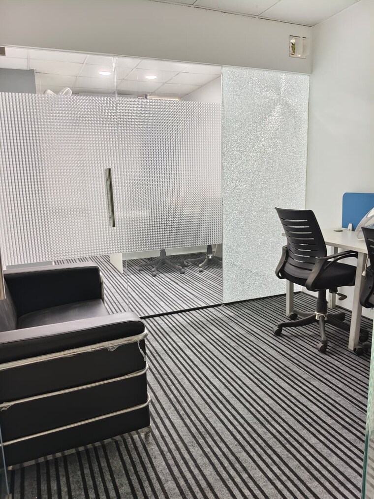 Team Area, sector 63 Commercial Office Space 225 Sq.Ft. In Sector 63 Noida 9543100