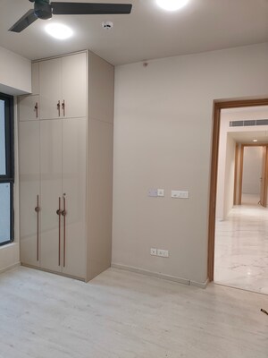 Room in 3 BHK Apartment at M3M Heights, Sector 65 – for Rent