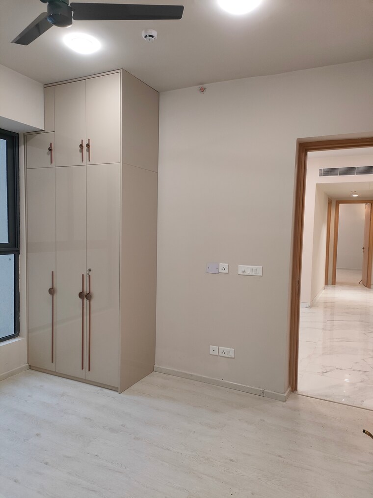 Room, m3m-heights 3 Bedroom 2060 Sq.Ft. Apartment In Sector 65 Gurgaon 9543138