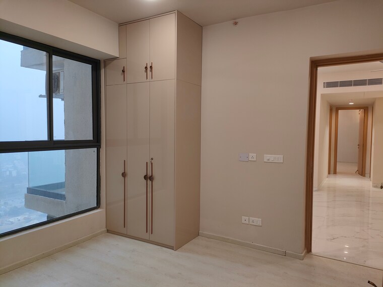 Room, m3m-heights 3 Bedroom 2060 Sq.Ft. Apartment In Sector 65 Gurgaon 9543138