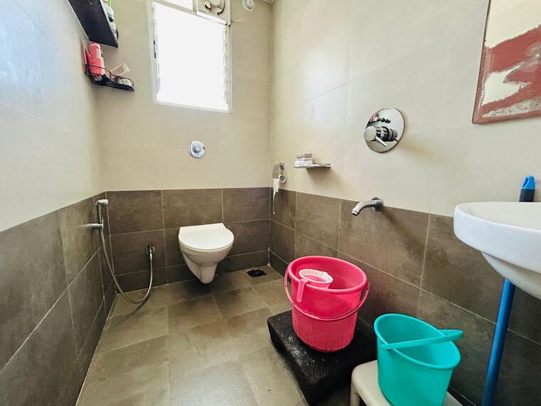 Bathroom, damodar-sankul 3 Bedroom 1340 Sq.Ft. Apartment In Hingne Khurd Pune 9543117