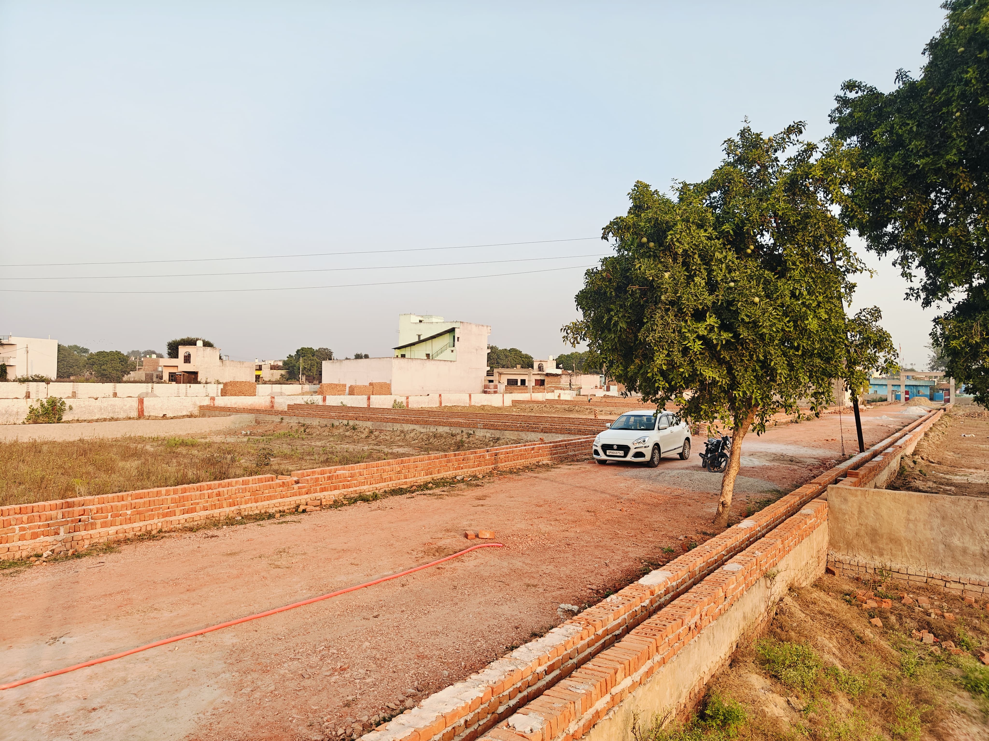 Plot For Sale in Rohta Agra