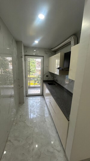 Living Room in 1 BHK Builder Floor at Sector 31 – for Rent